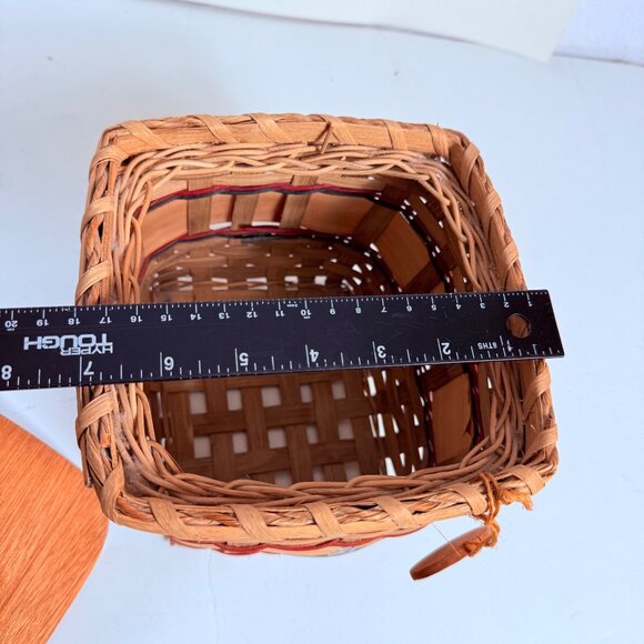 Karen Traub Coastal Wicker Basket Lighthouse Lid VTG Woven Nautical Storage - Picture 11 of 16